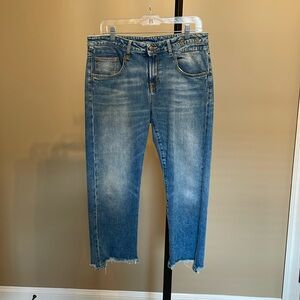 Pre Owned R13 Boy Straight W Rips Size 30.